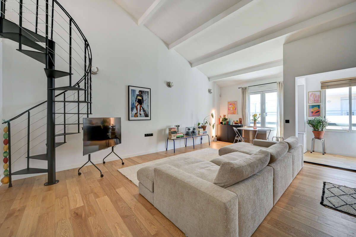 Appartement à MARSEILLE-8E