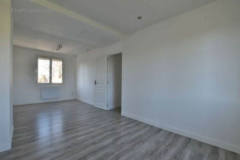 Maison à SEICHES-SUR-LE-LOIR