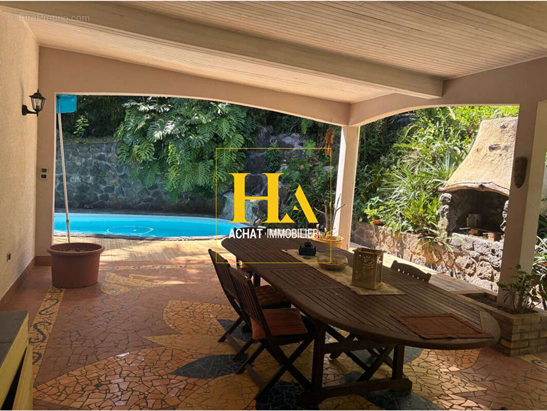 Maison à SAINT-PIERRE