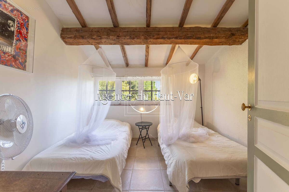 Maison à FAYENCE