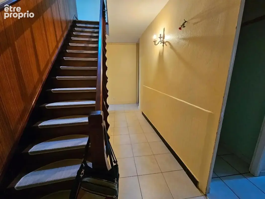 Maison à vendre 5 pièces SAUVETERRE DE GUYENNE (33) - photo 5