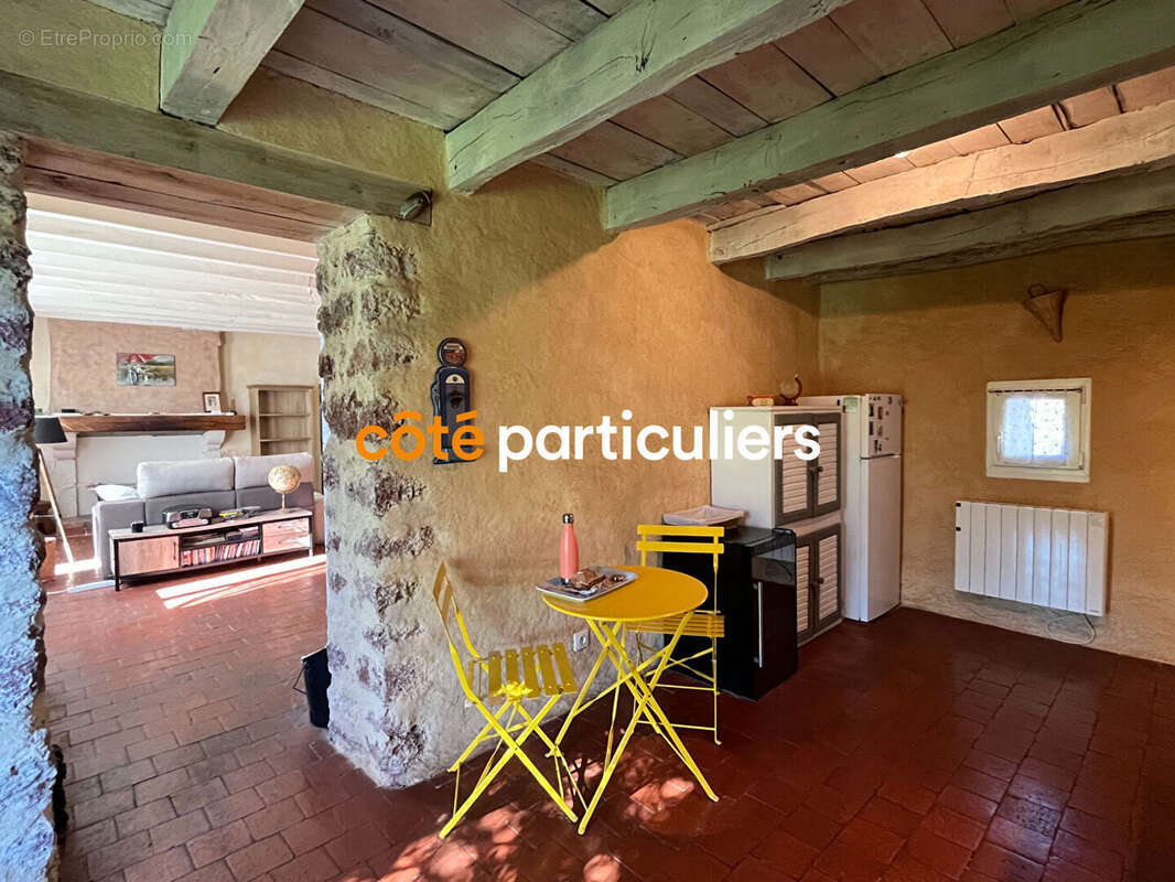 Maison à SAINT-VITTE