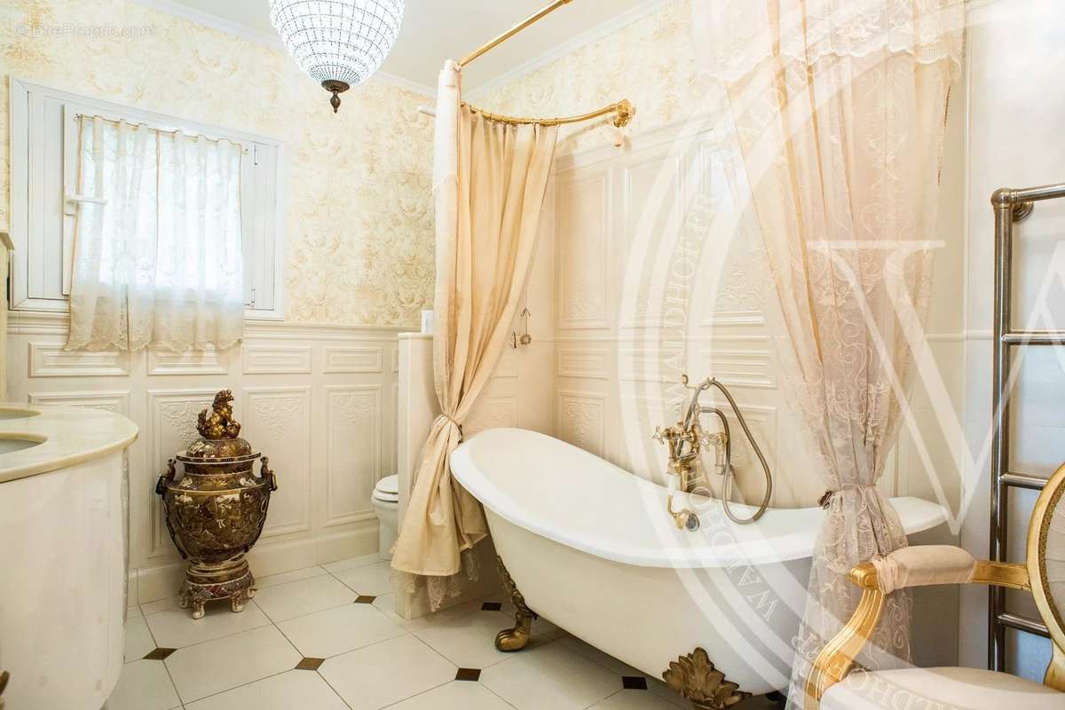 Maison à BEAUSOLEIL