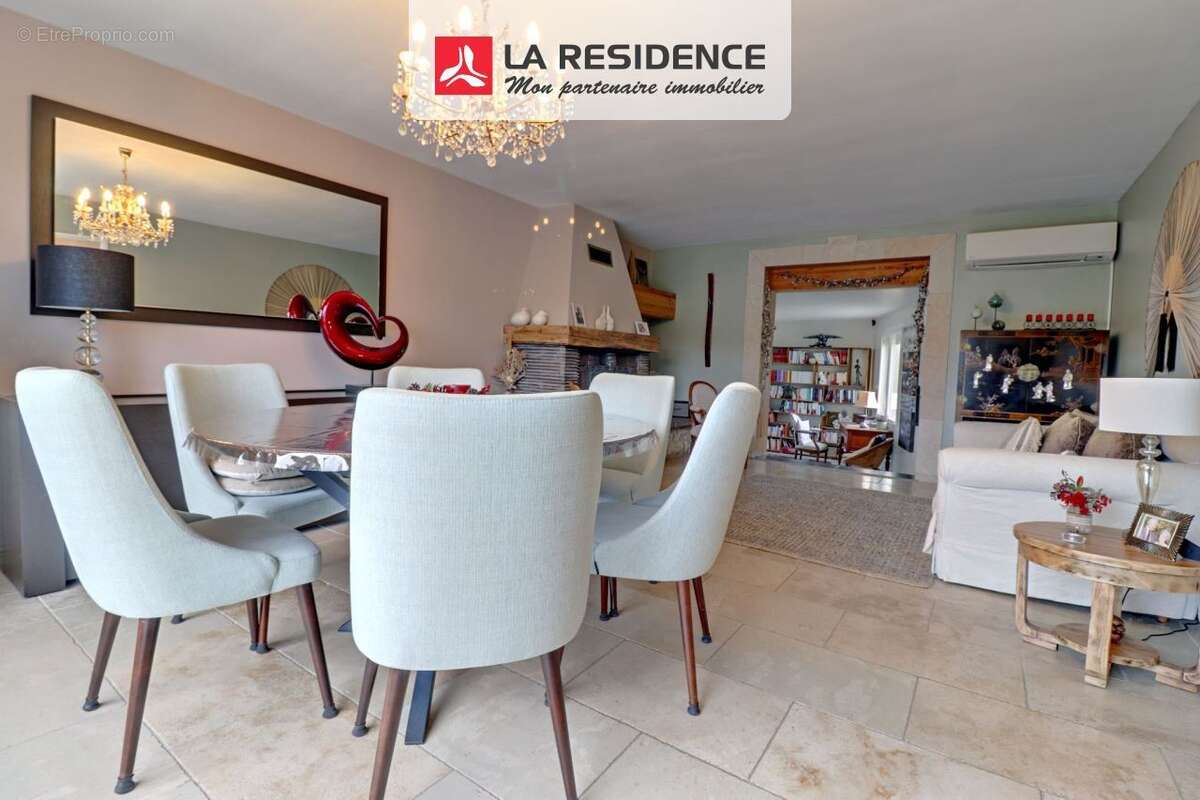 Maison 190 m² à Guainville  - photo 4