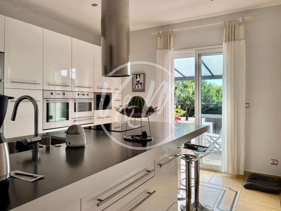 Maison 168 m² à Andernos-Les-Bains  - photo 4
