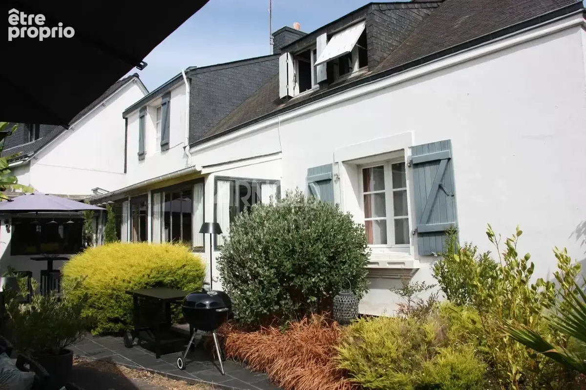 Maison  de  charme   au coeur de Belz  avec terrain  constructible - photo 28