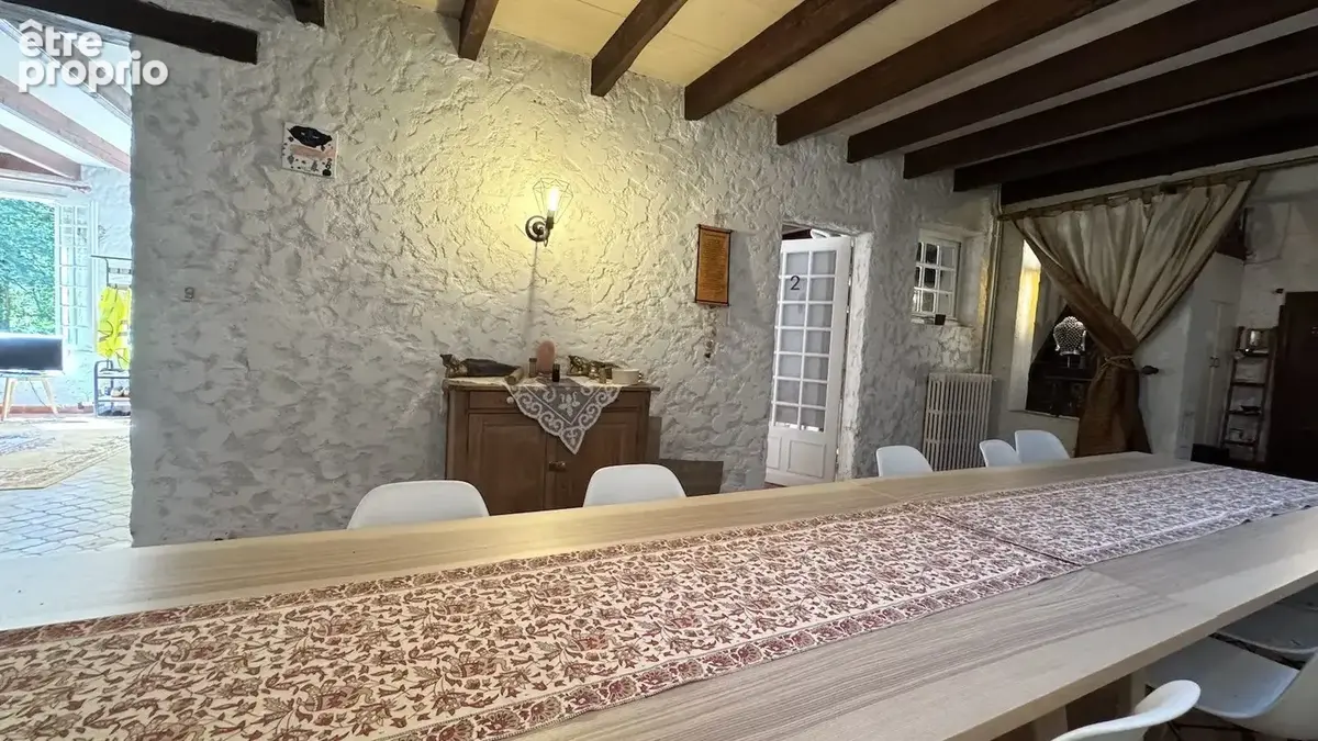 Maison 255 m² à Eygurande-Et-Gardedeuil  - photo 7