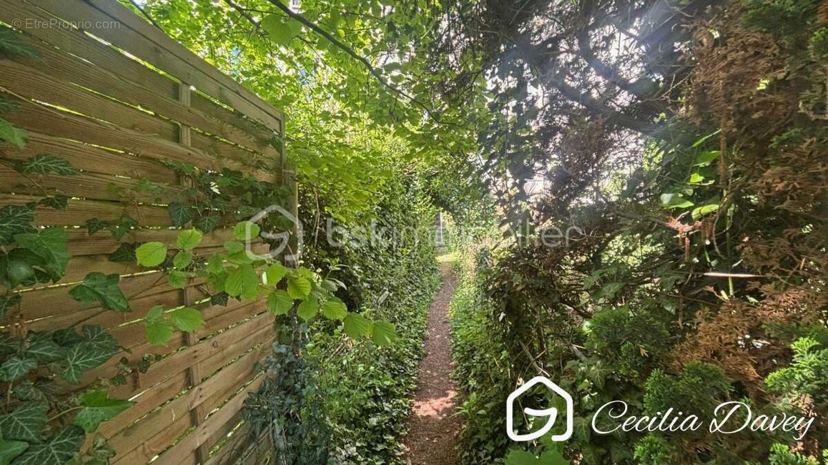 Appartement à SENS