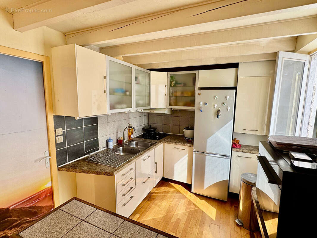 AUBIÈRE / Opportunité maison à vendre au calme avec jardin et 2 chambres ! - photo 7