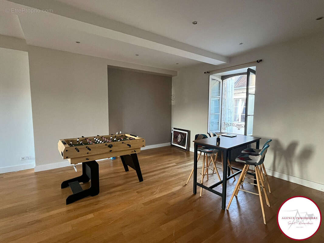 Appartement à SAINT-AMAND-MONTROND