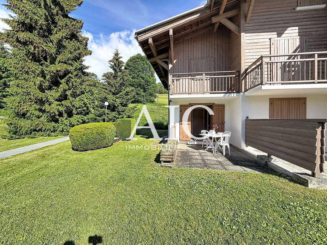 Appartement à DEMI-QUARTIER