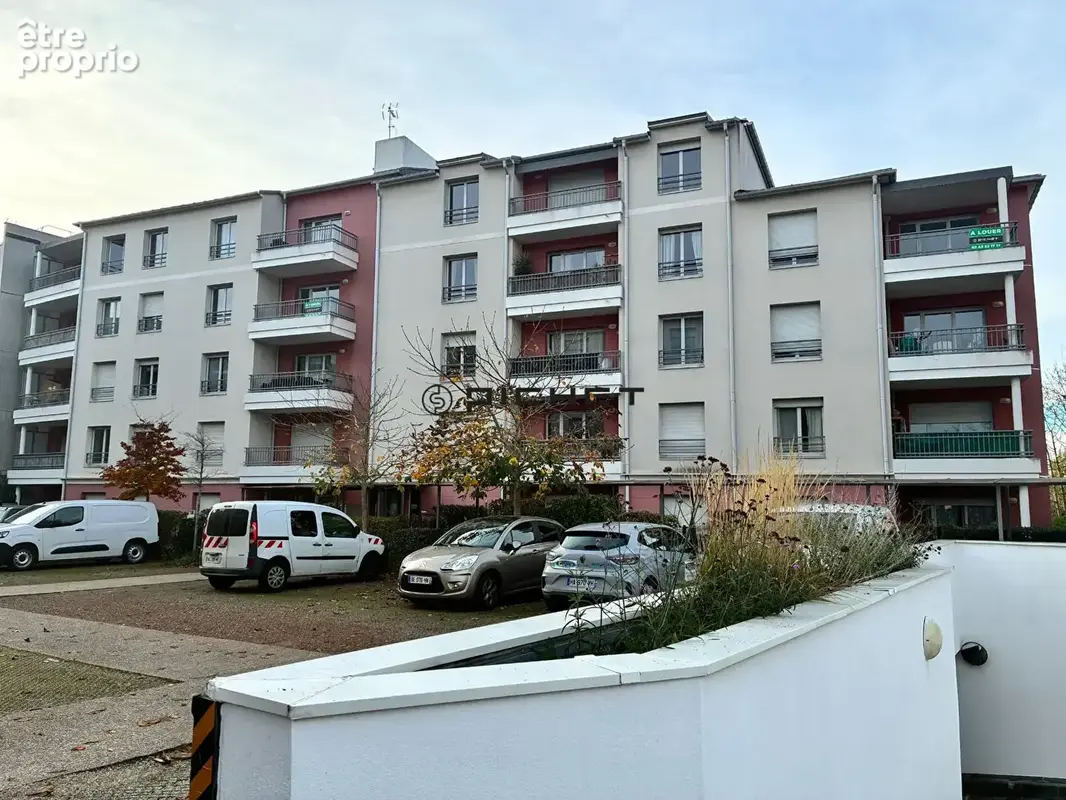 Appartement Lucé - Type 2 40 m2 avec parking et balcon - photo 3