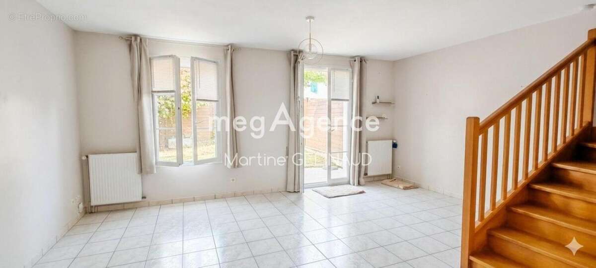 Maison avec Garage - photo 5