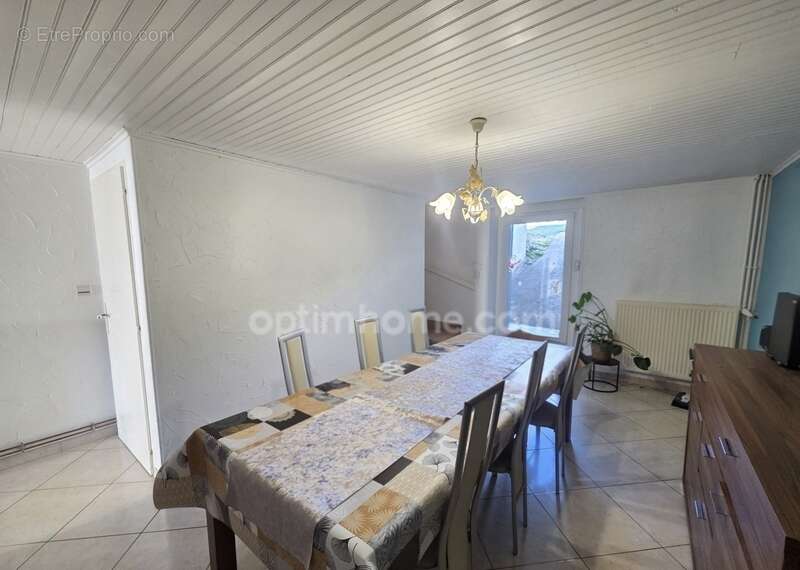 Maison à FROMEREVILLE-LES-VALLONS