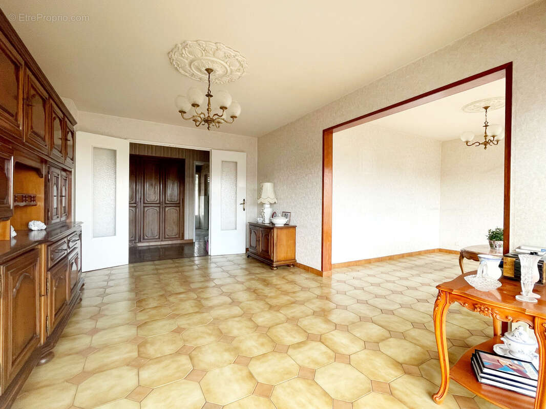 Appartement à LA GARDE