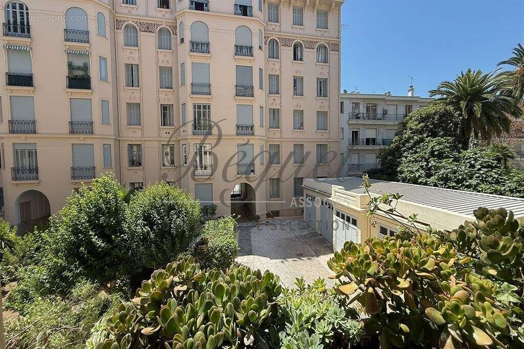 France Côte d'Azur, Nice, Quartier des Fleurs, 4 pièces 104 m² - 2 chambres - photo 13