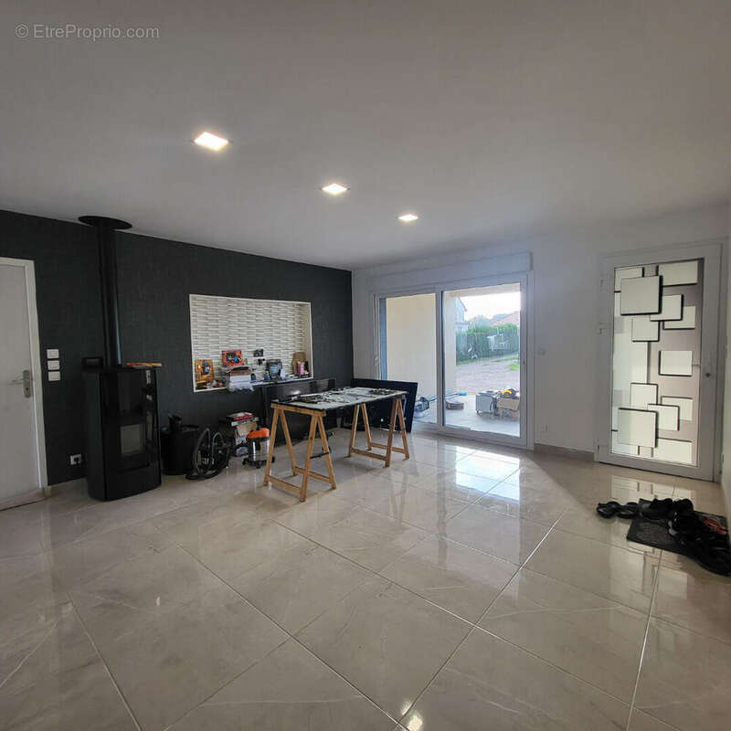 Maison à SANVIGNES-LES-MINES