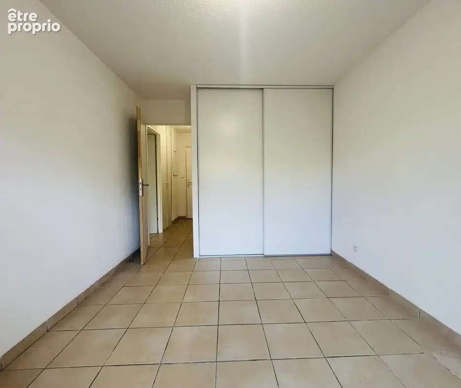 Angoulême - Appartement T2 avec jardin et parking - photo 6