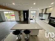 Photo 1 - Maison à SAINT-CHRISTOLY-DE-BLAYE