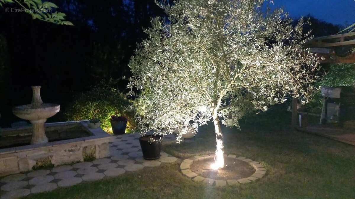 Maison à LE BEC-HELLOUIN