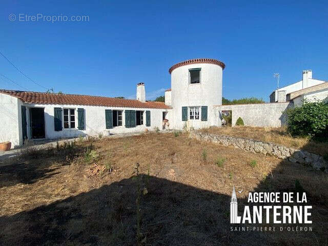 Maison 161 m² à Saint-Pierre-D'oleron  - photo 2