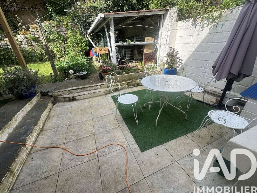 Photo 3 - Maison à BELLE-ISLE-EN-TERRE