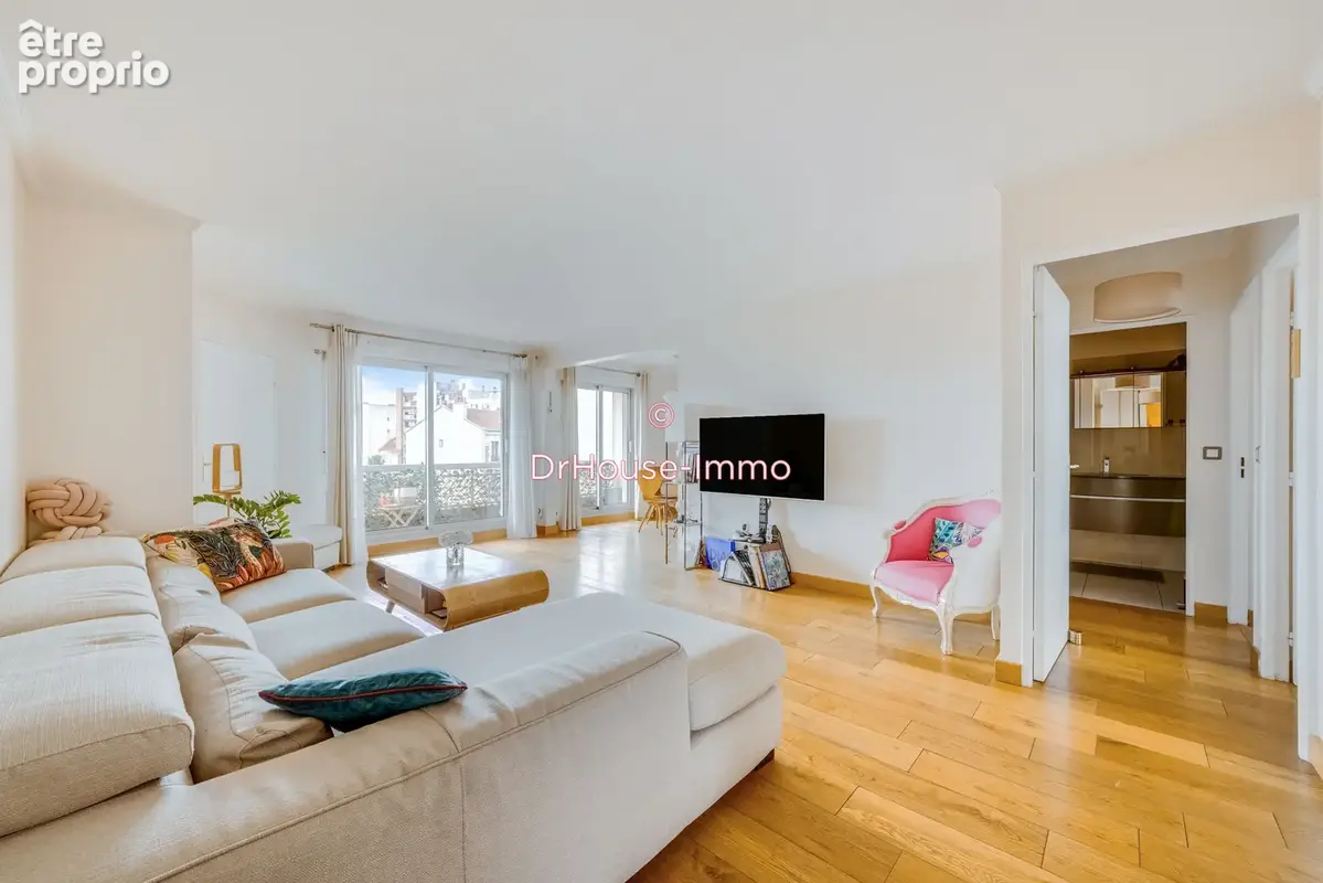 Appartement 5 pièces 103 m² à vendre à Les Lilas (93260) - photo 3