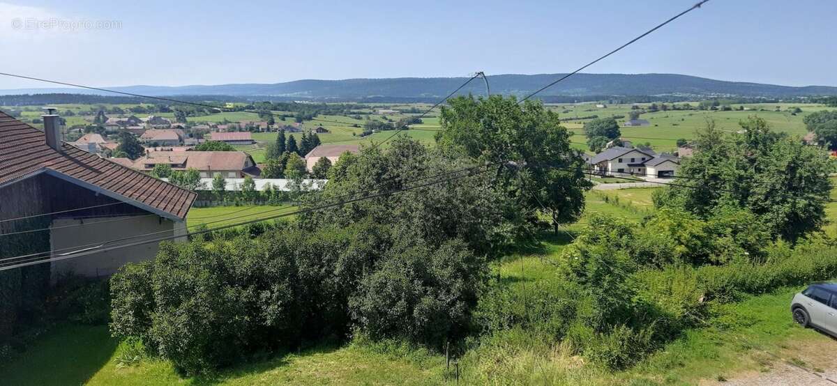 Maison à BIANS-LES-USIERS