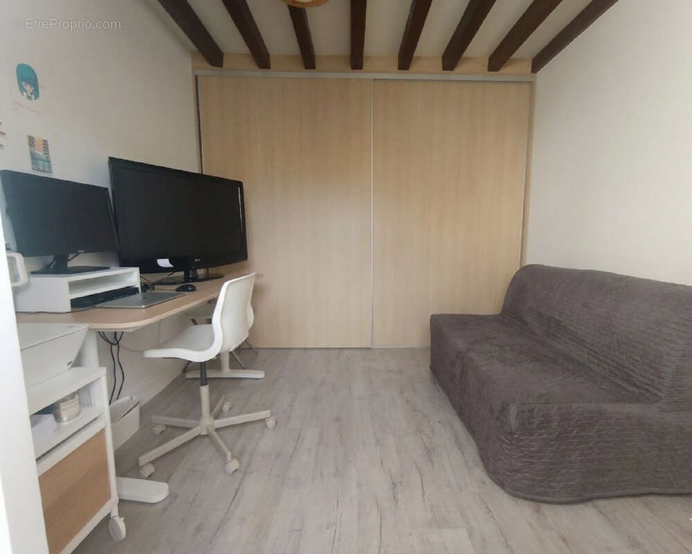 Maison à OZOIR-LA-FERRIERE