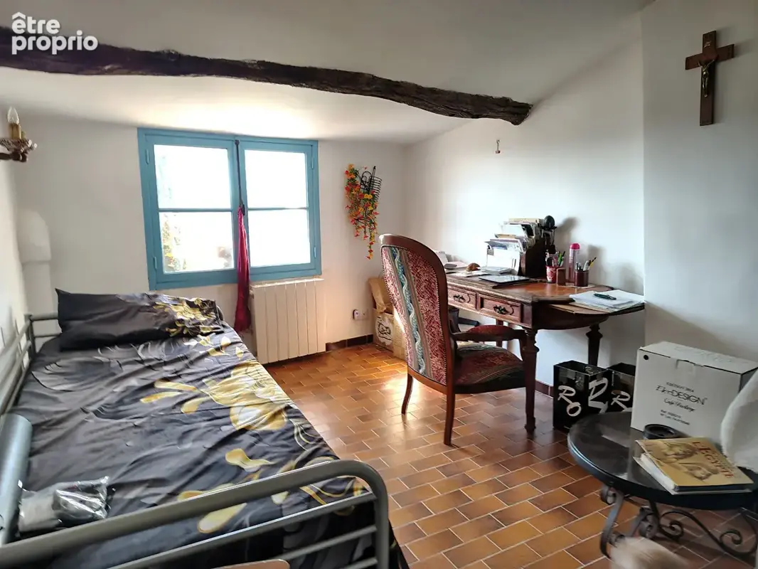 RÉGUSSE : maison de village , 3 chambres, bureau avec vue dégagée et cave - photo 15