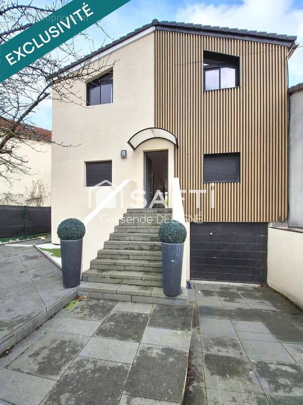 Photo 1 - Maison à VIGNEUX-SUR-SEINE