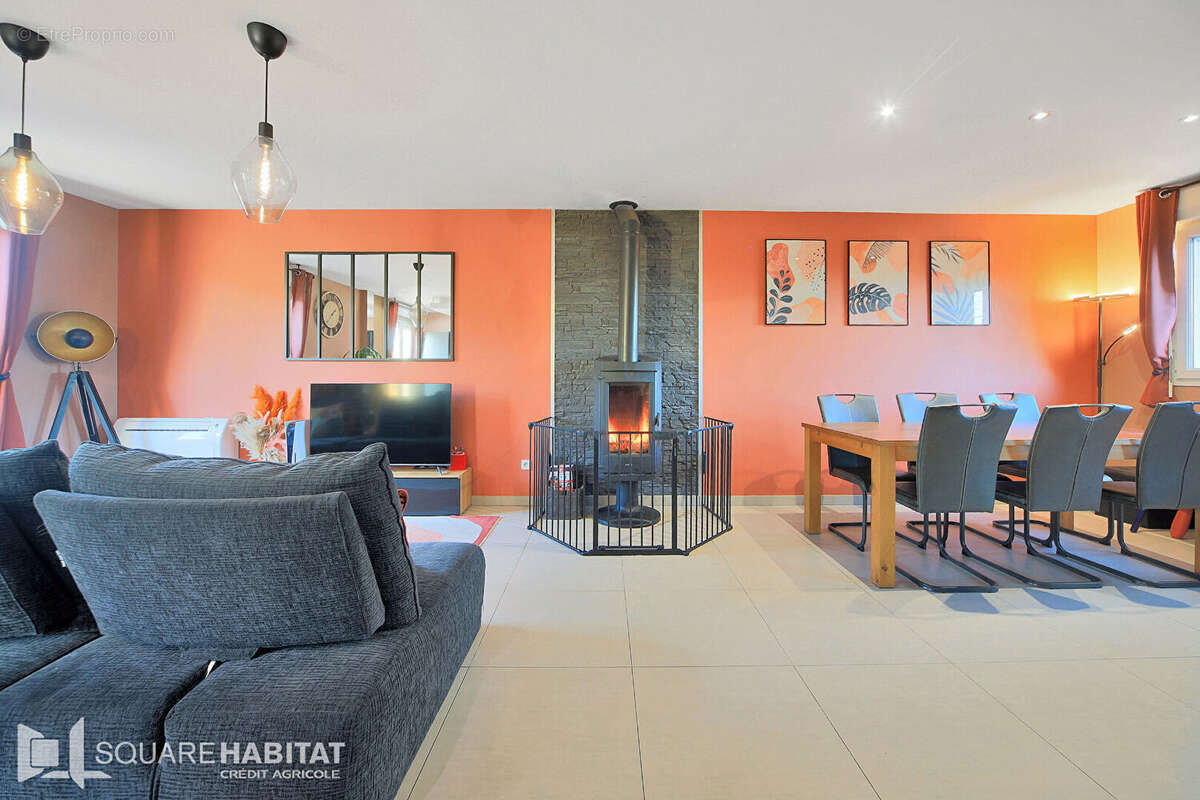 Maison à MONTIGNY-EN-GOHELLE