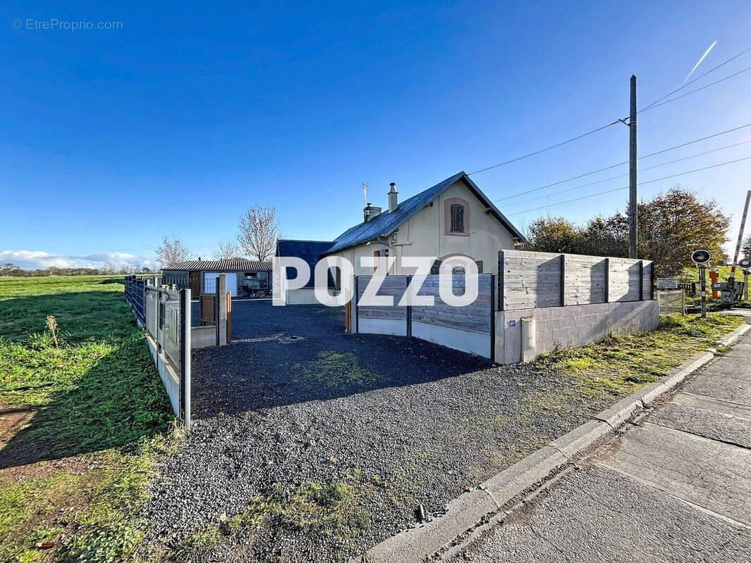 Maison à LA MEAUFFE