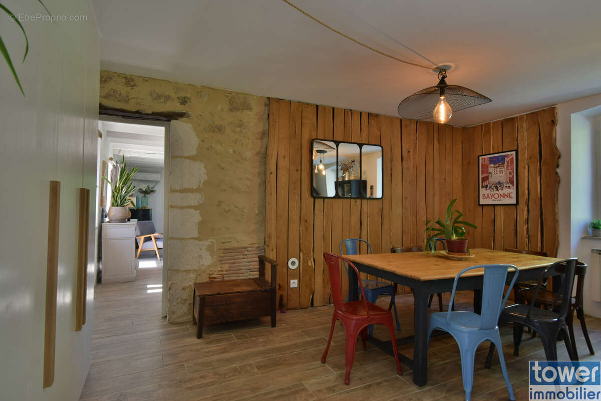 Proche Bergerac, Maison de charme rénovée de 125m2 avec piscine - photo 11