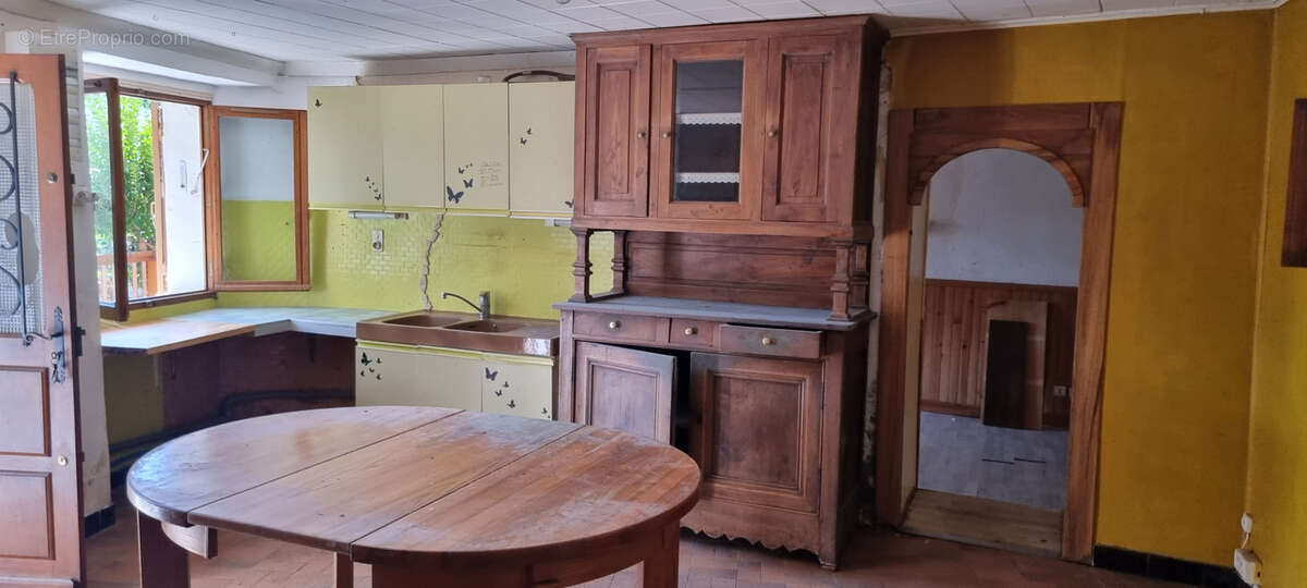 Maison à SAINT-JEAN-DE-LA-PORTE