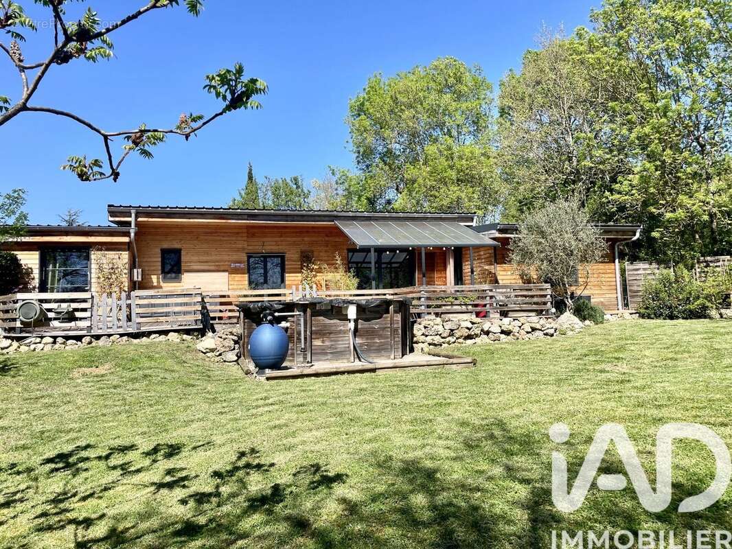 Maison 103 m² à Fayssac  - photo 4