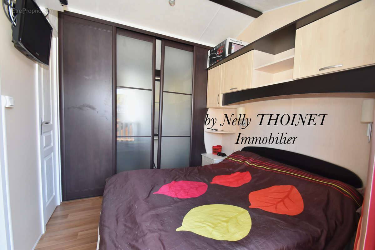 Maison à BESSE-ET-SAINT-ANASTAISE