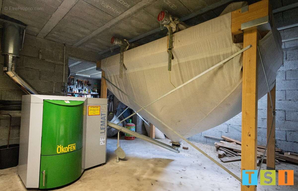 Maison à LE FOUSSERET