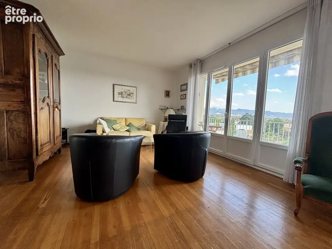 Appartement 5 pièces 98 m² à vendre à Romans-Sur-Isere (26100) - photo 5