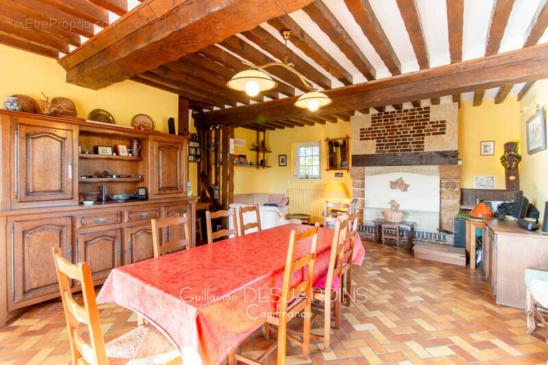Maison à VIMOUTIERS