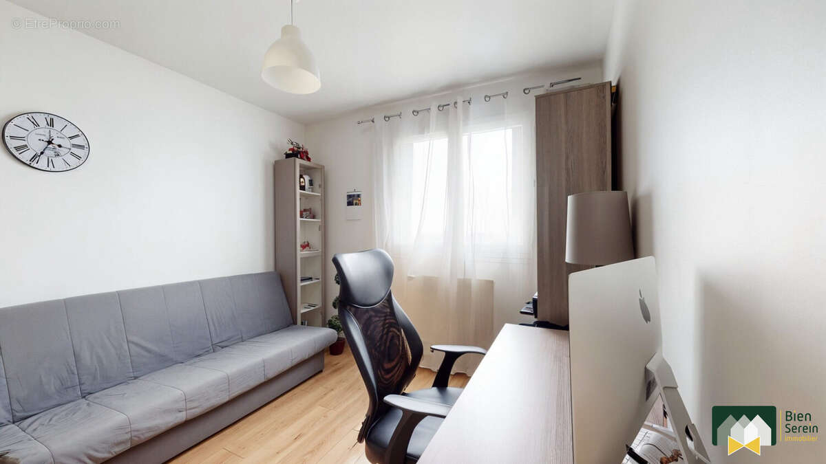 Chambre 3 - Appartement à LUCE