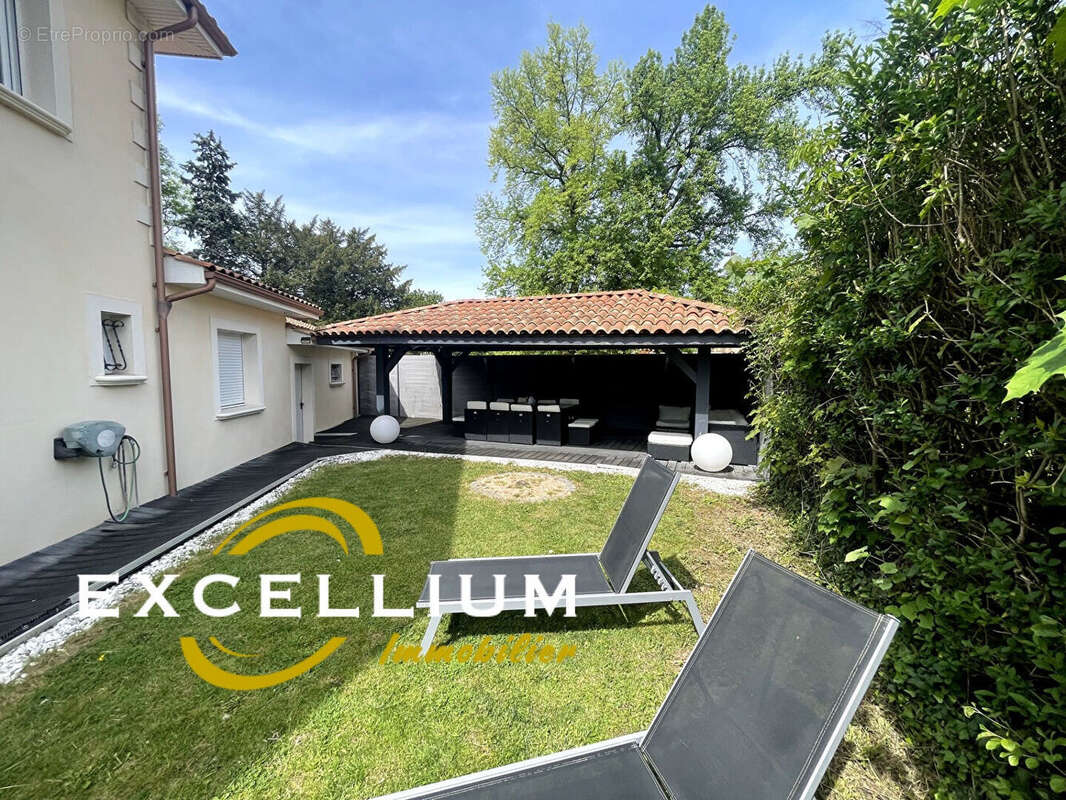 Maison à ROCHETAILLEE-SUR-SAONE