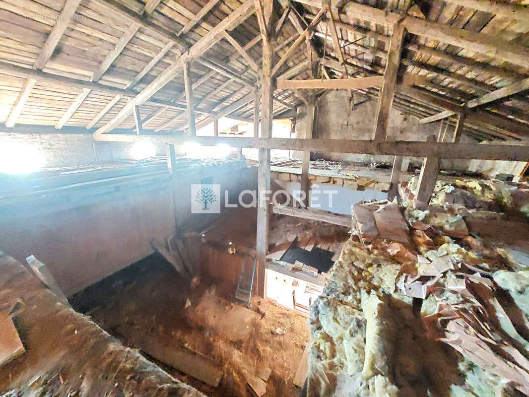 Maison à GRANDVILLERS