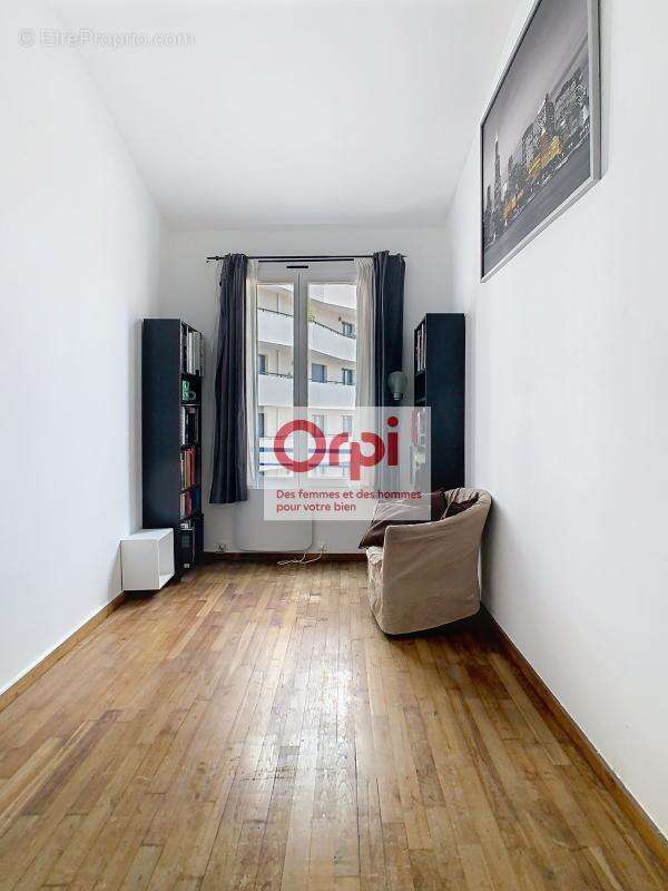 Maison à ISSY-LES-MOULINEAUX