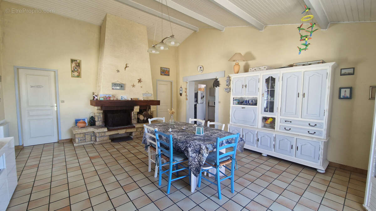 Maison à LE BOIS-PLAGE-EN-RE