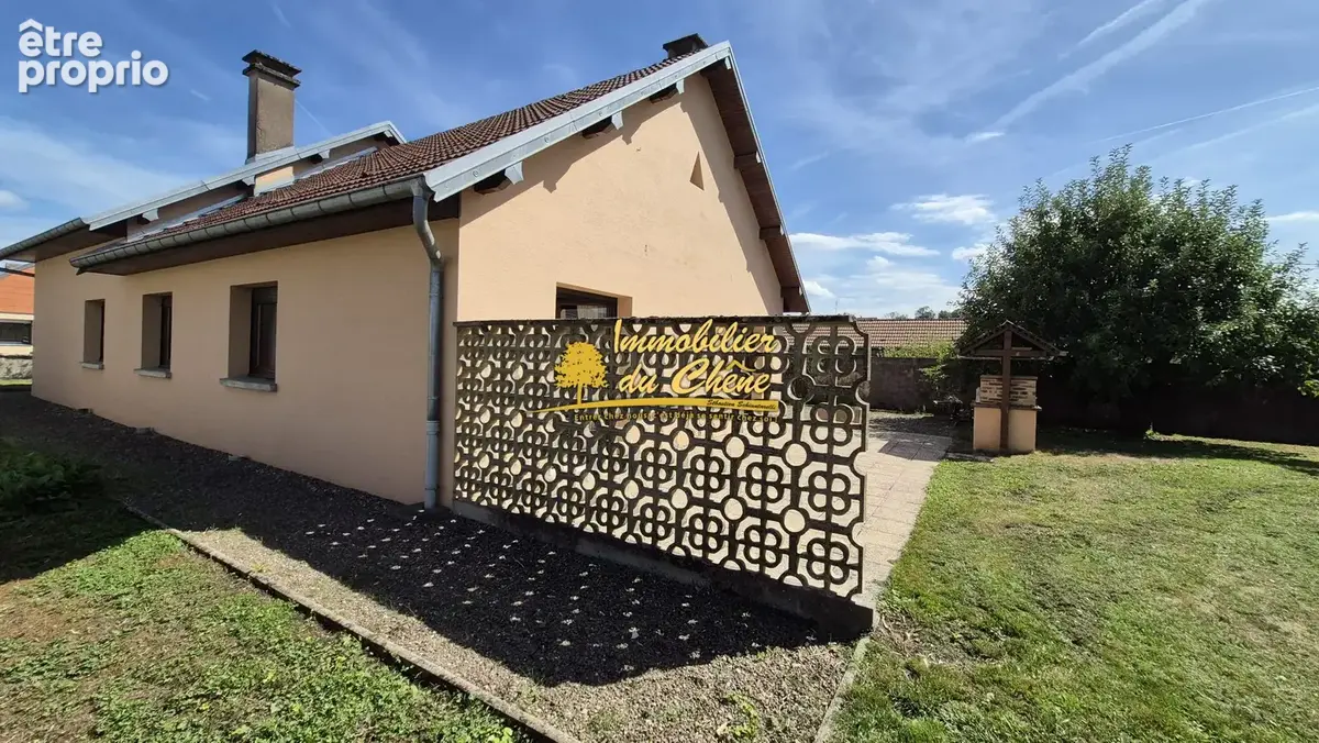 Maison 94 m² à Lure  - photo 2