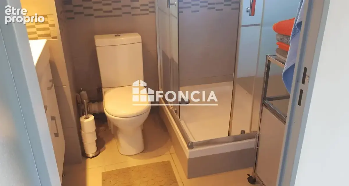 T3 en duplex, dernier étage, moderne avec 3 terrasses ! - photo 8