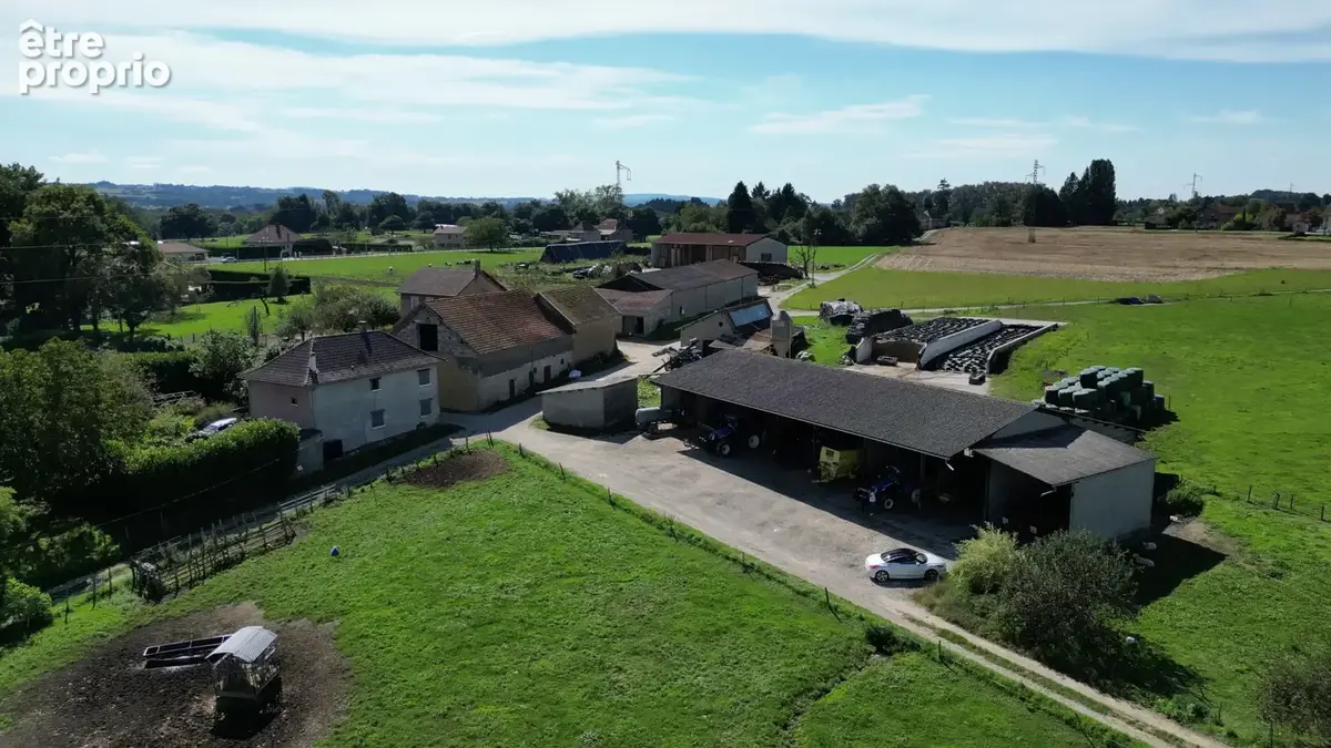 Batiments agricoles avec terrain - photo 4