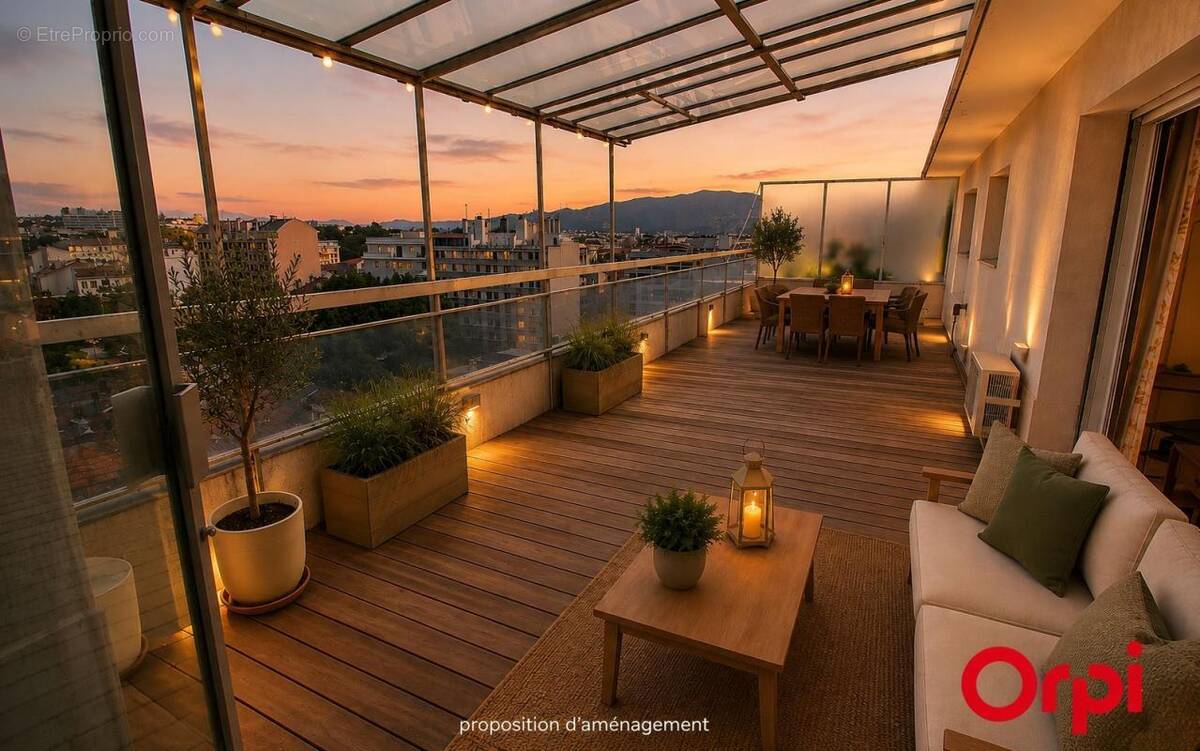 Appartement à MARSEILLE-1E