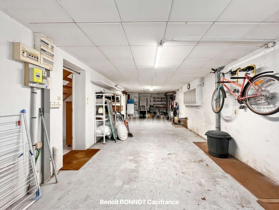 Sainte-Marine – Maison familiale avec vie de plain-pied à deux pas du port - photo 10